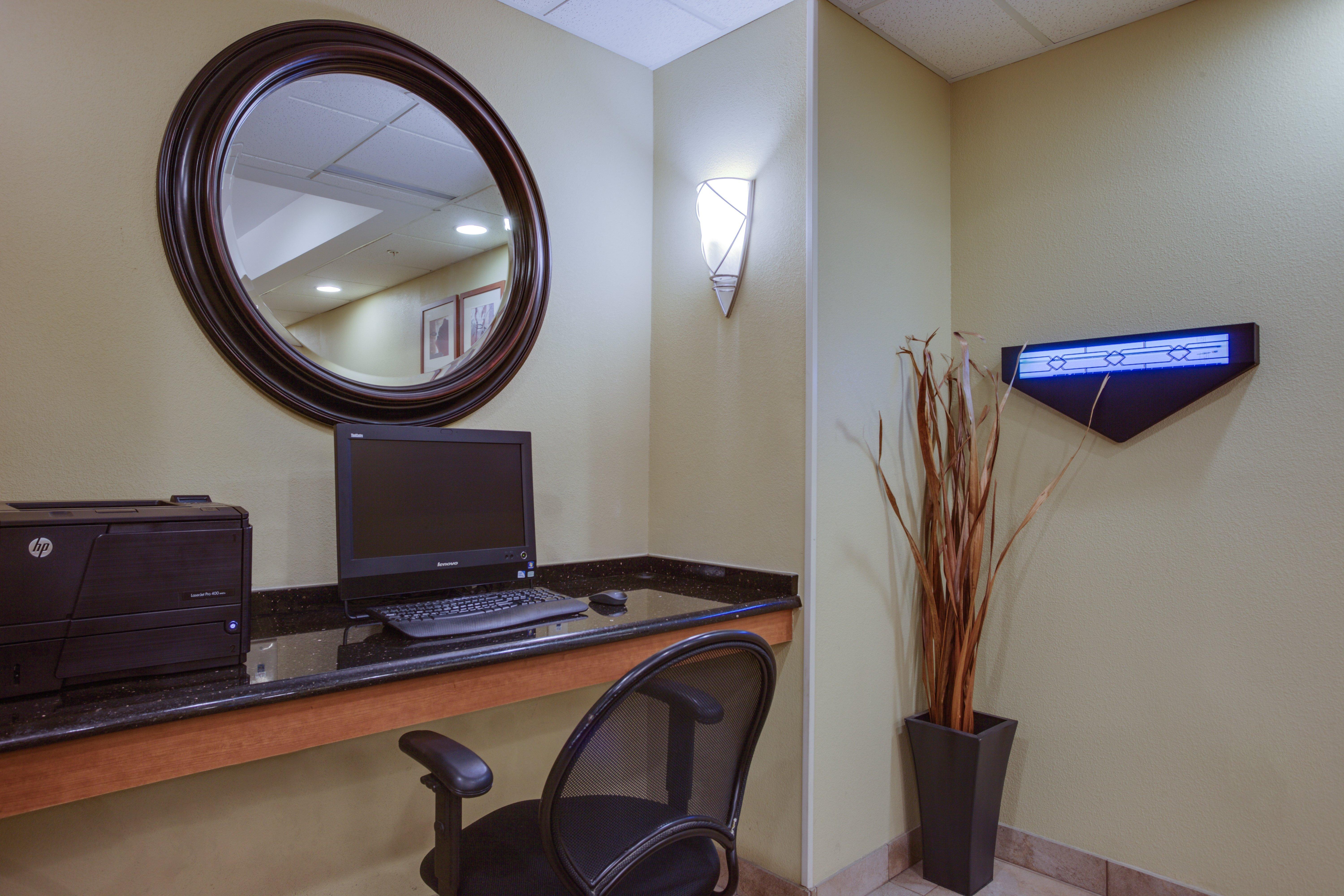 Candlewood Suites Richmond Airport By Ihg Сендстон Екстер'єр фото