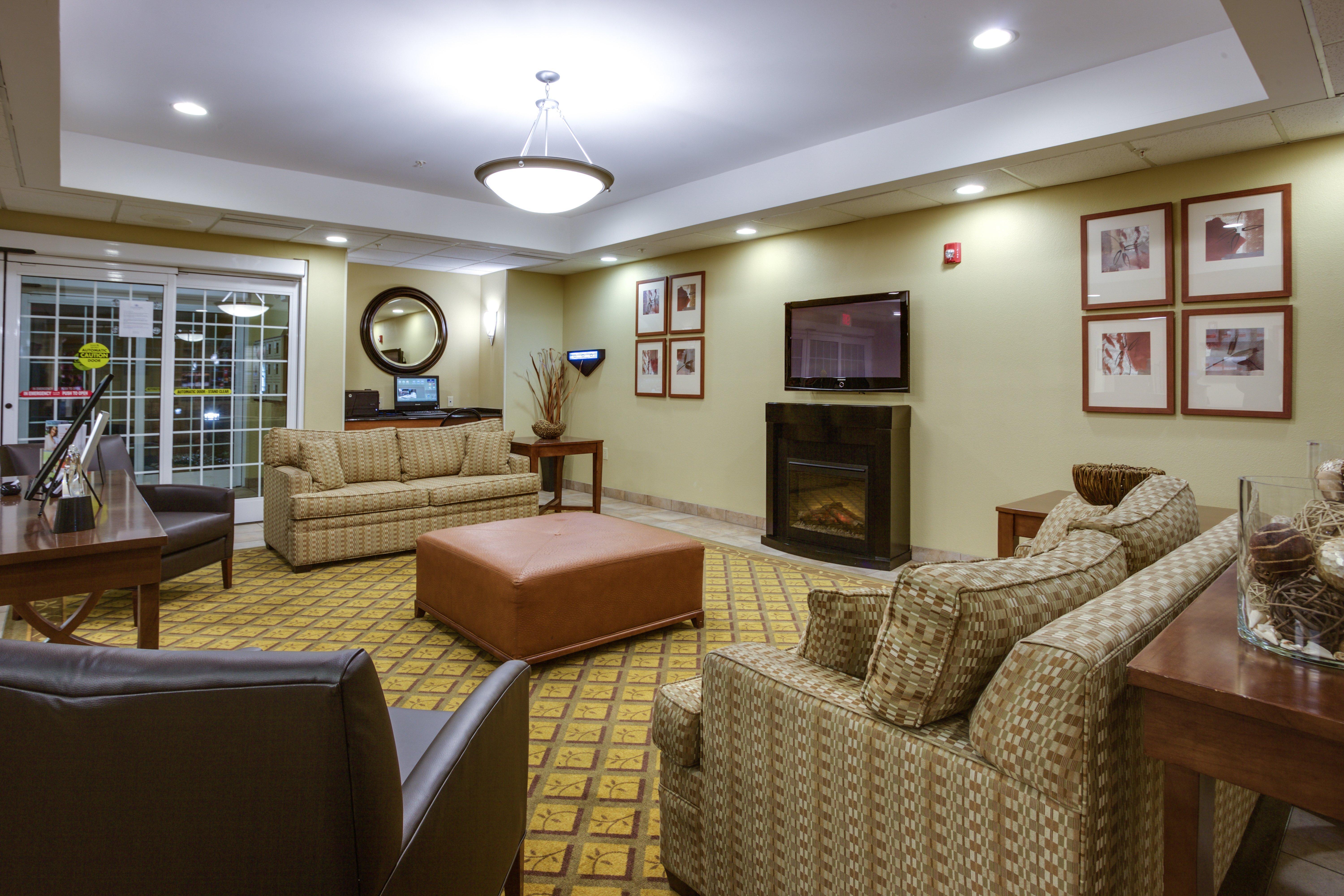 Candlewood Suites Richmond Airport By Ihg Сендстон Екстер'єр фото