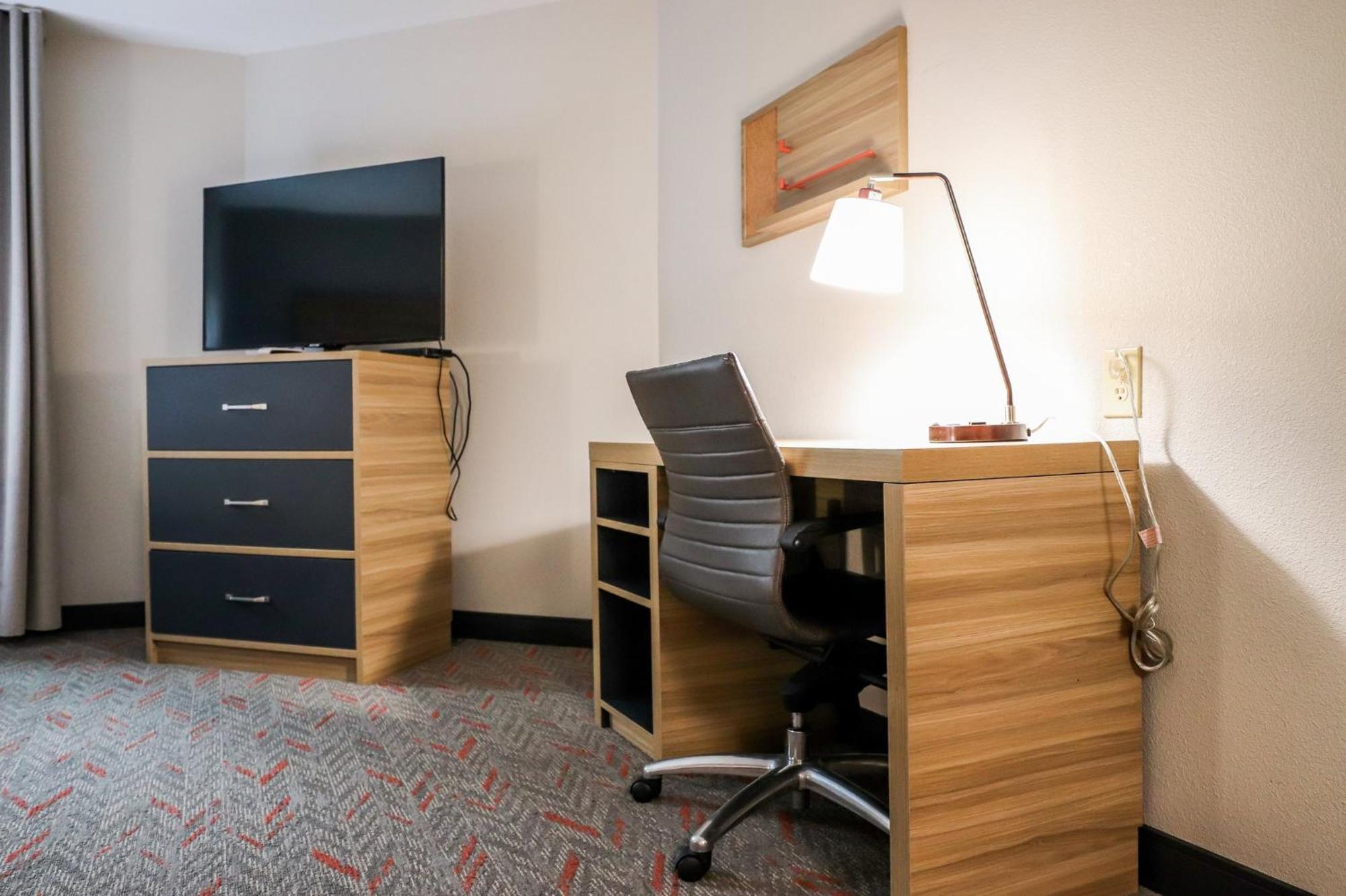 Candlewood Suites Richmond Airport By Ihg Сендстон Екстер'єр фото
