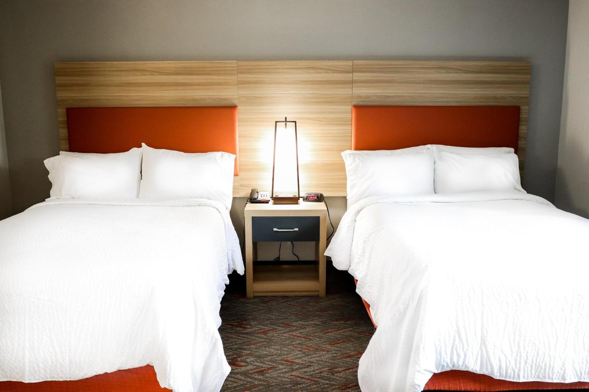 Candlewood Suites Richmond Airport By Ihg Сендстон Екстер'єр фото